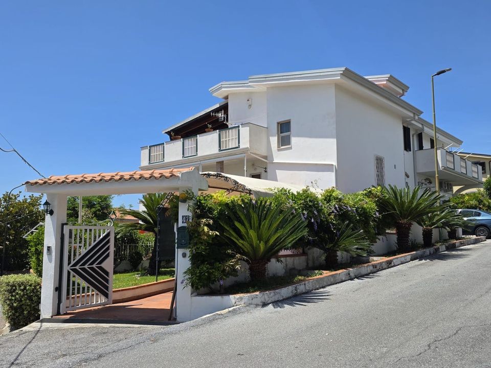 Villa i Scalea, Cosenza - foto 1